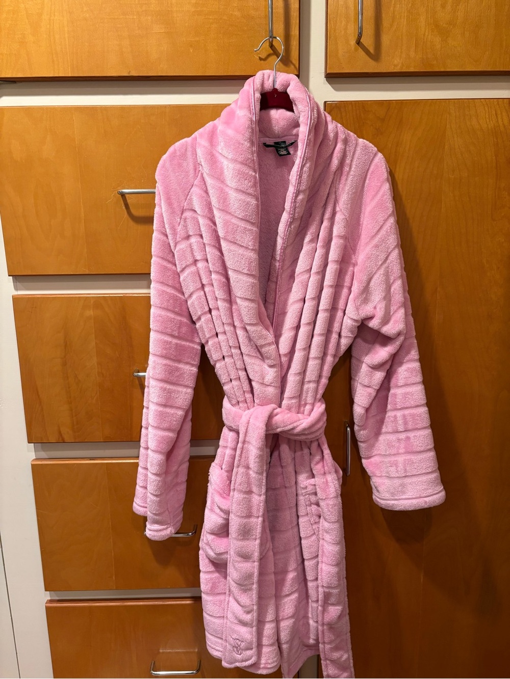 Victoria's Secret Pink Plush Ribbed Shawl Collar Robe